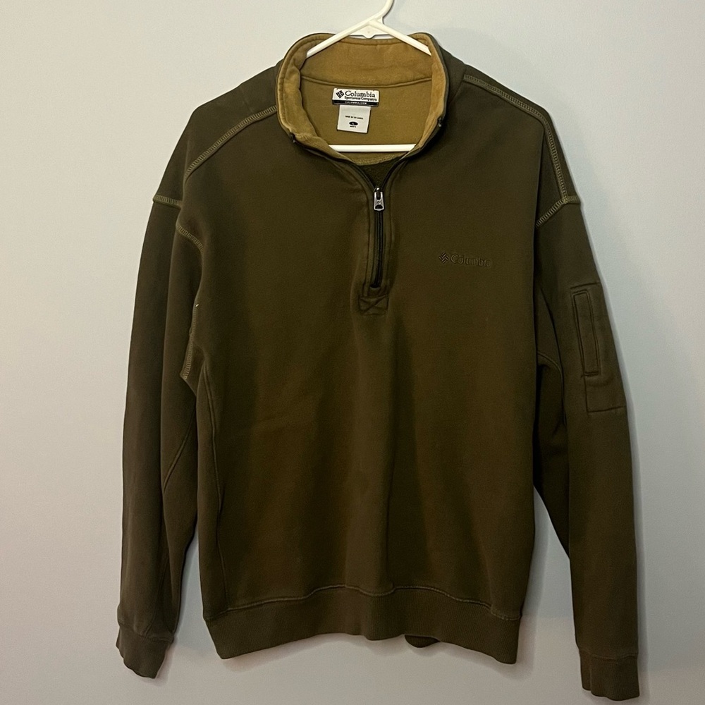Columbia quarter zip pullover jacket in army green and tan